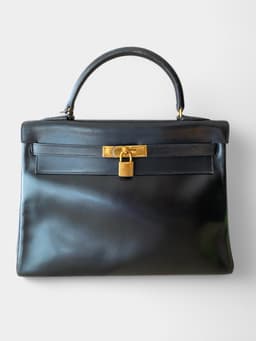Front view of Hermès Kelly 32cm vintage 1970 bag